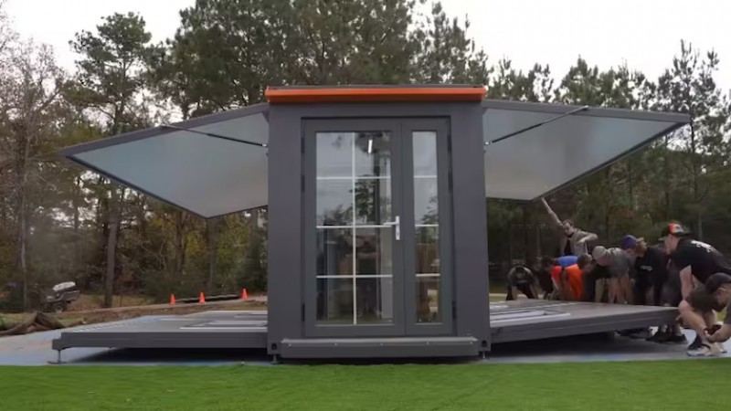 Cómo es la mini casa de 30.000 dólares que se vende en Amazon y llega embalada por correo